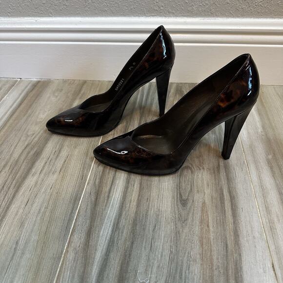 Stuart Weitzman Pumps tortoise Patent Leather 7.5 Cognac Tartuga Pointed Toe - Picture 1 of 10